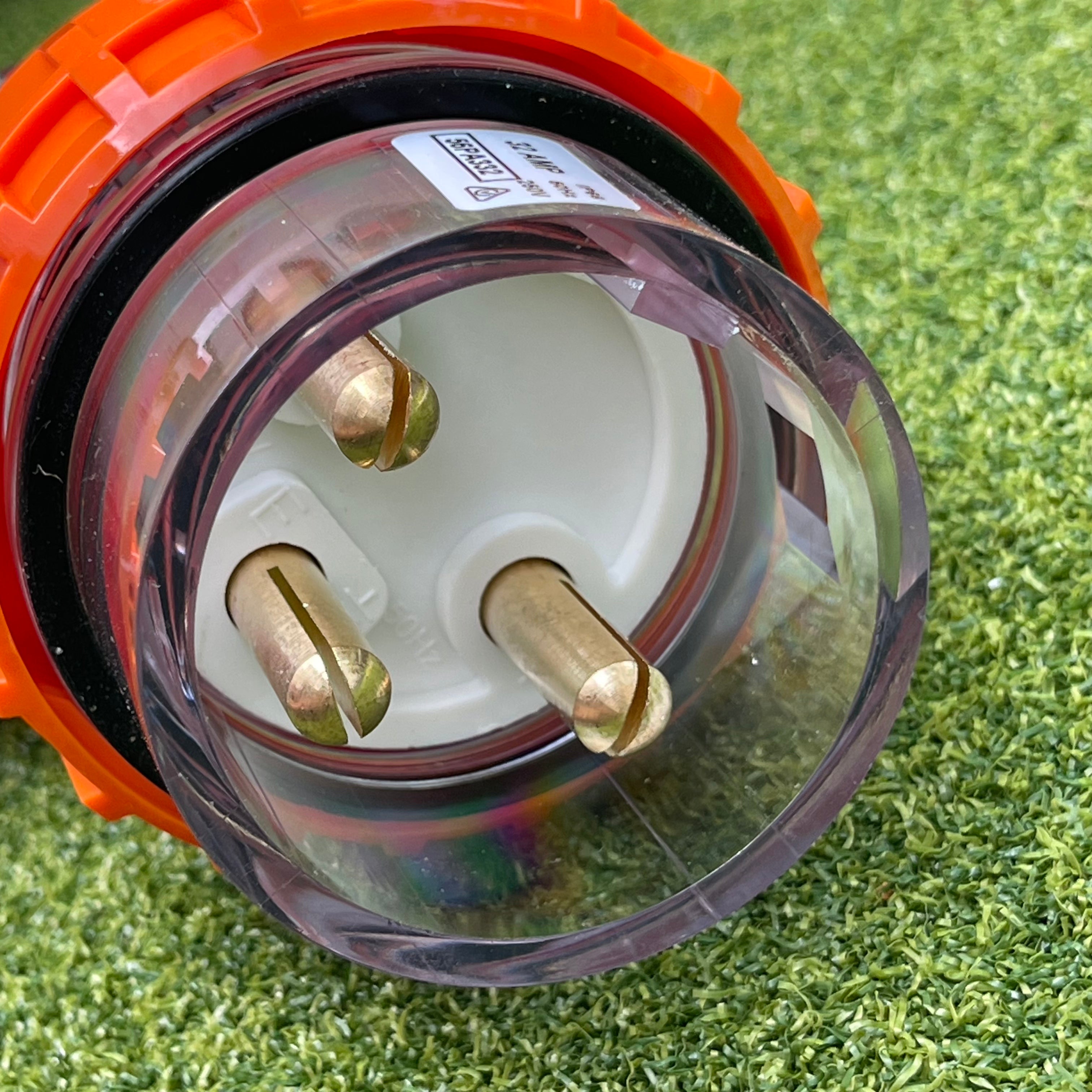 Kiwivolt 56P332 and 56PA332 32A 250V 3 pin single phase IP66 industrial plug detail image 3 for New Zealand worksites, generators, food trailers and industrial power systems