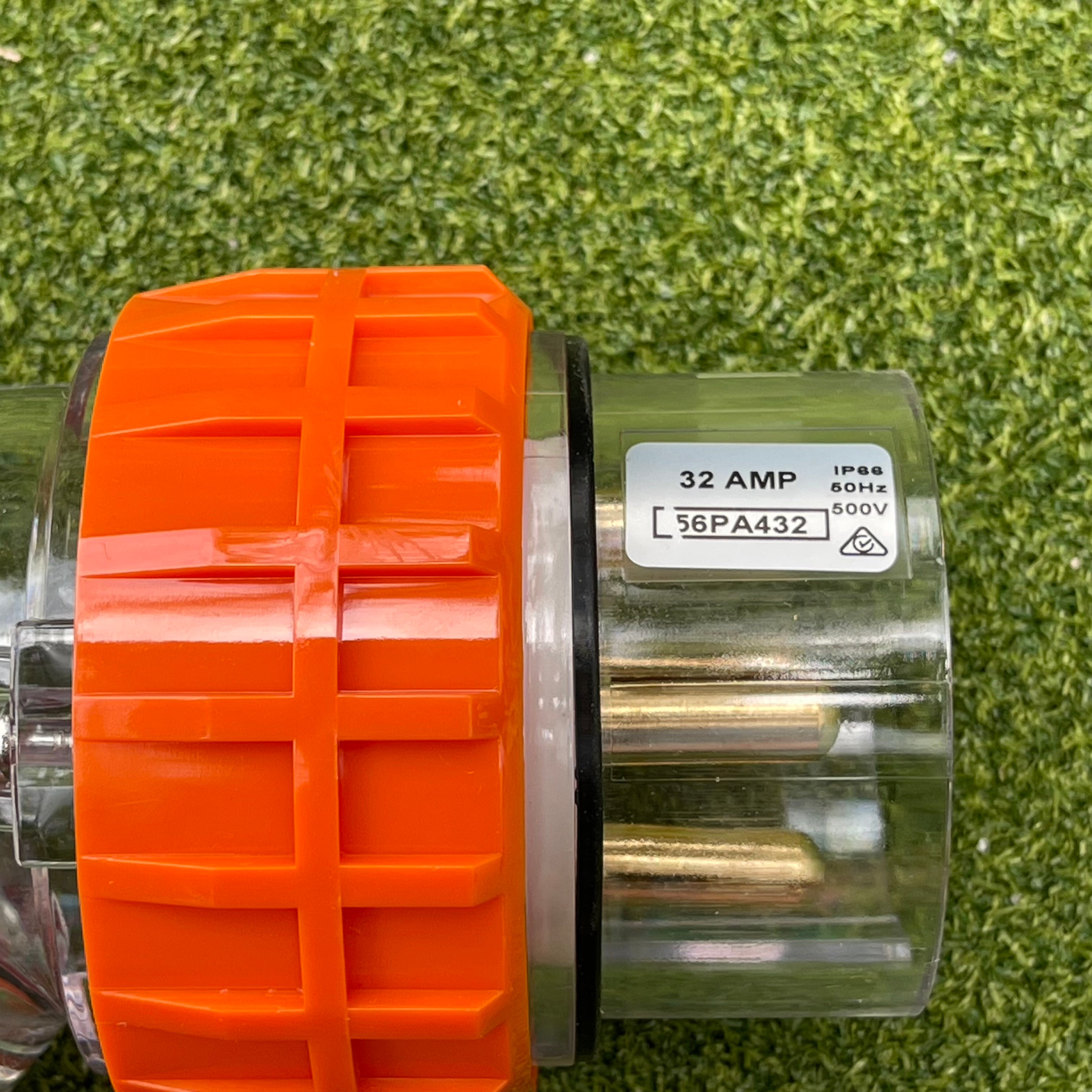 Kiwivolt 56PA432 32A 500V 4 Pin 3 Phase IP66 Angled Industrial Plug detail image 1 for New Zealand worksites, generators, food trailers and industrial power systems