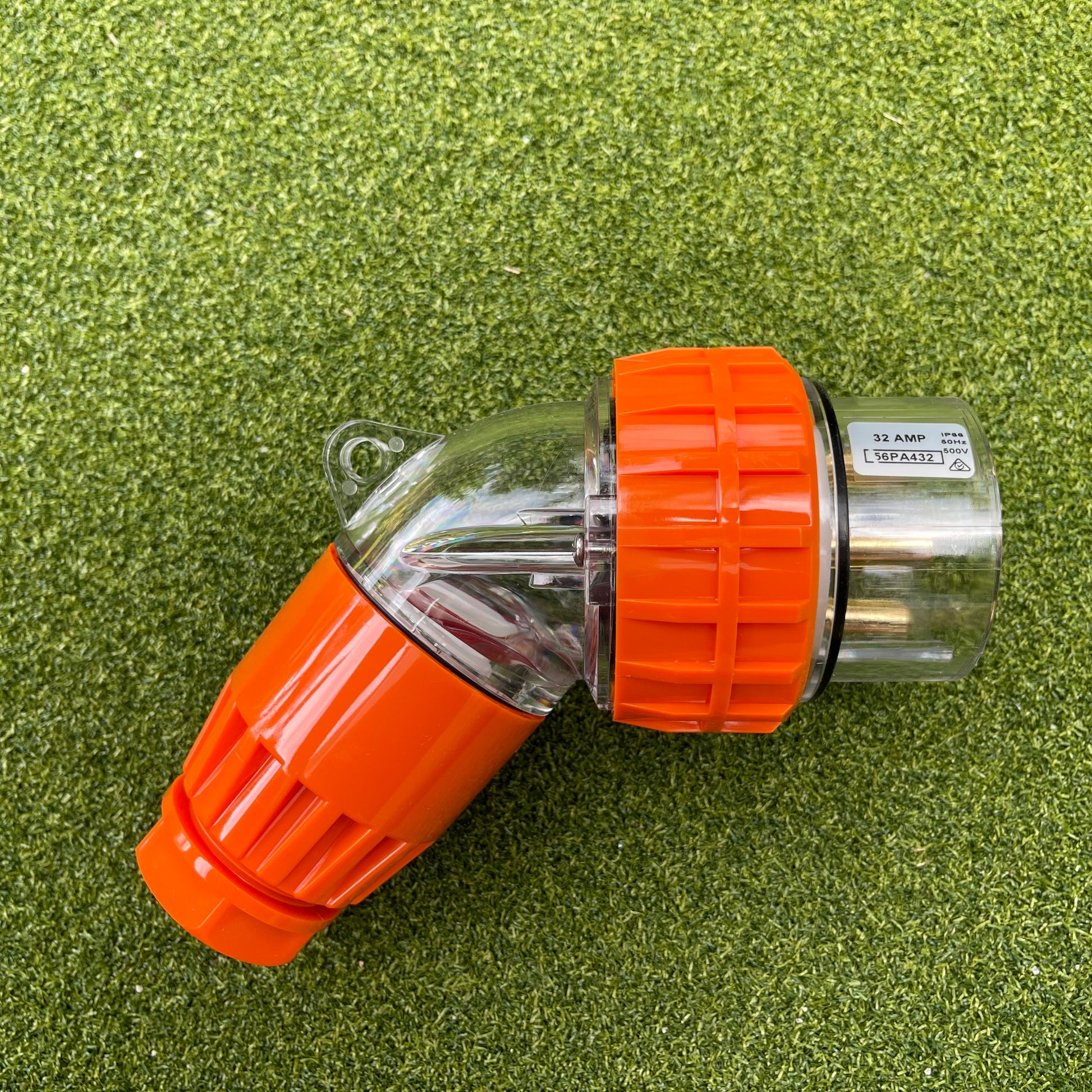 Kiwivolt 56PA432 32A 500V 4 Pin 3 Phase IP66 Angled Industrial Plug main product image for New Zealand worksites, generators, food trailers and industrial power systems