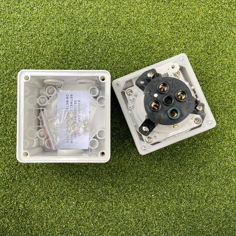 Kiwivolt 56SO432 32A 500V 4 Pin 3 Phase IP66 Industrial Socket Outlet detail image 3 for New Zealand worksites, generators, food trailers and industrial power systems