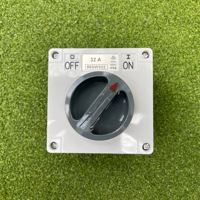 Kiwivolt 56SW332 32A 500V 3 pole IP66 rotary isolator switch main image for New Zealand worksites, generators, food trailers and industrial power systems